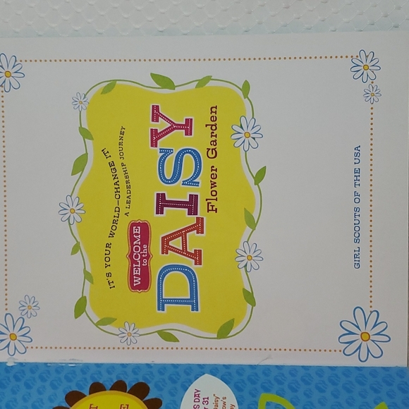 GIRL SCOUTS Welcome to the Daisy Flower Garden Book-Grades K-1 Workbook-USA-NEW - Picture 10 of 11